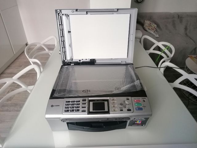 Stampante, fotocopiatrice, scanner, fax, foto