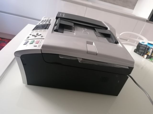 Stampante, fotocopiatrice, scanner, fax, foto