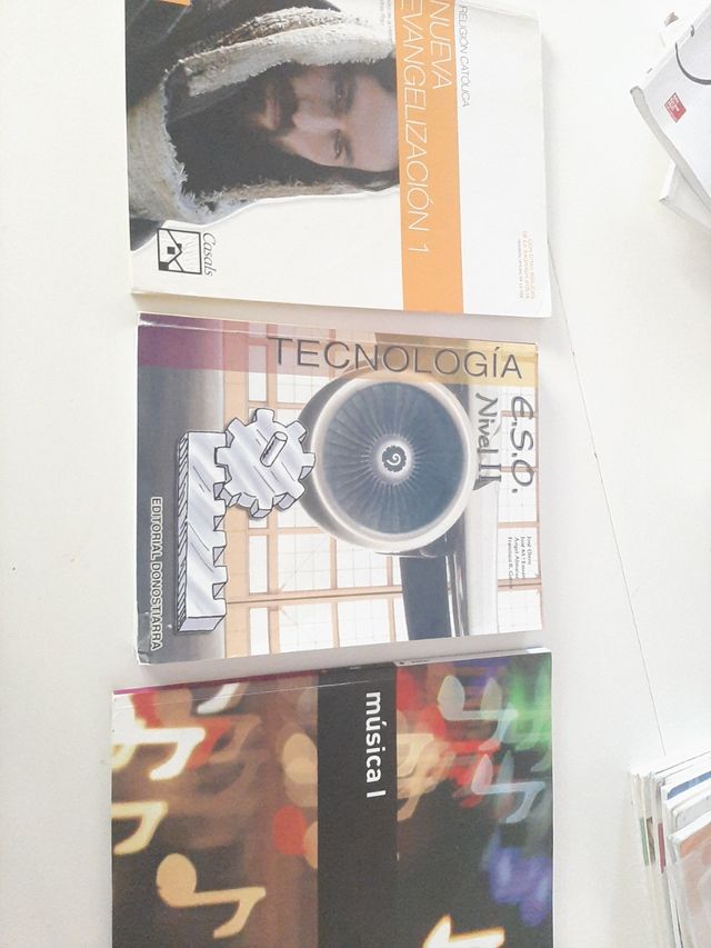 libros varios ESO 5E cada uno