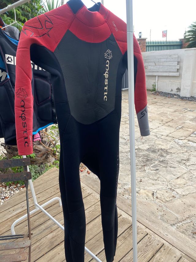 Neopreno Mystic 5,4 milímetro reforzado talla S