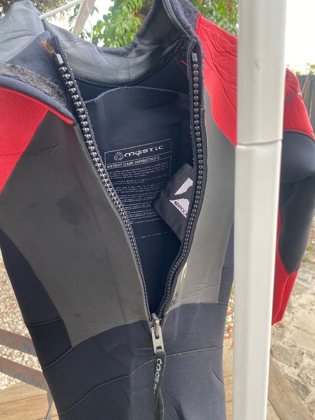 Neopreno Mystic 5,4 milímetro reforzado talla S
