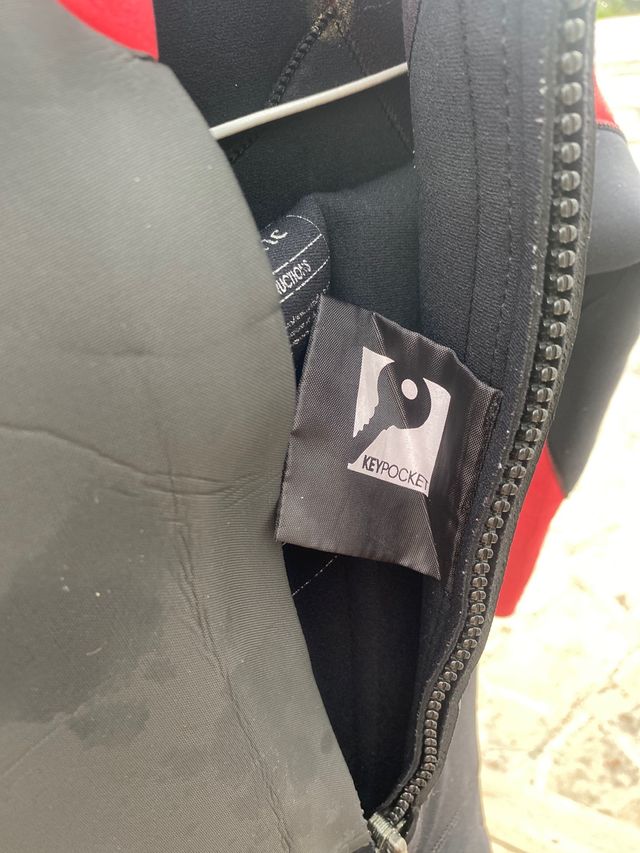 Neopreno Mystic 5,4 milímetro reforzado talla S