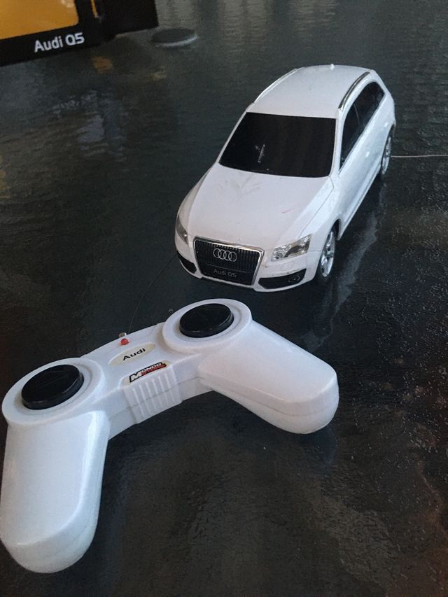 AUDI A5 con radio control