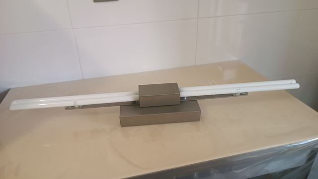 Lampara fluorescente cocina