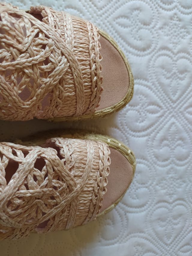 Sandalias de esparto