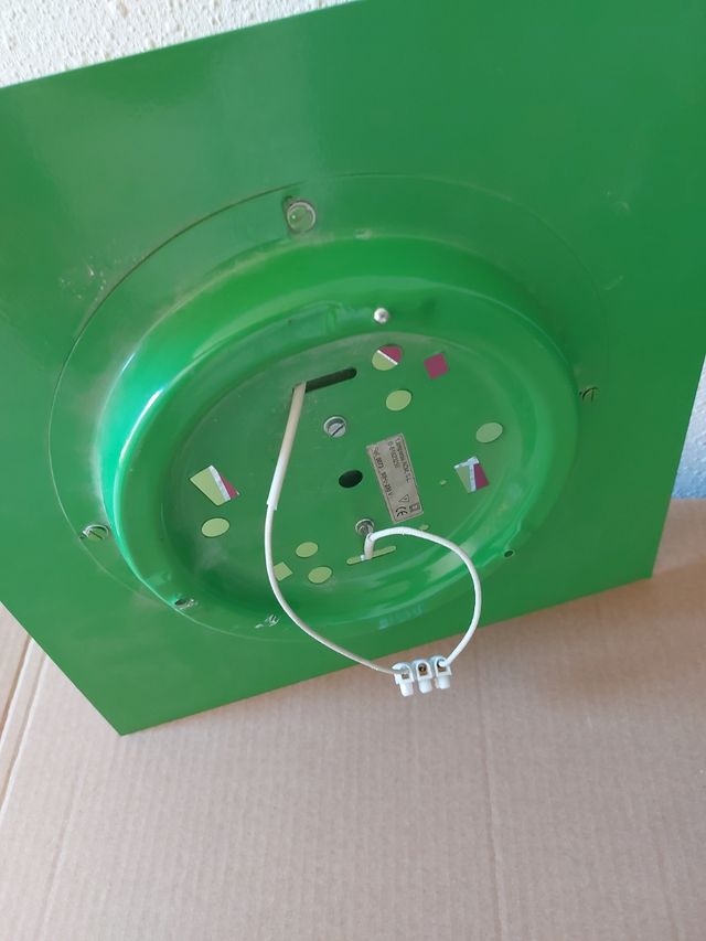 Plafon verde con corazones