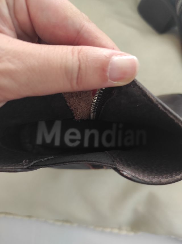 Botines marrones, talla 37, Marca Loreak Mendian