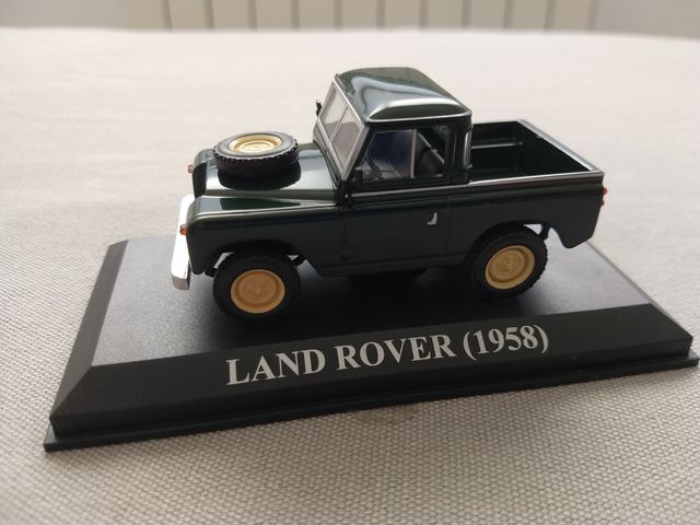 Land Rover 1/43 de Ixo