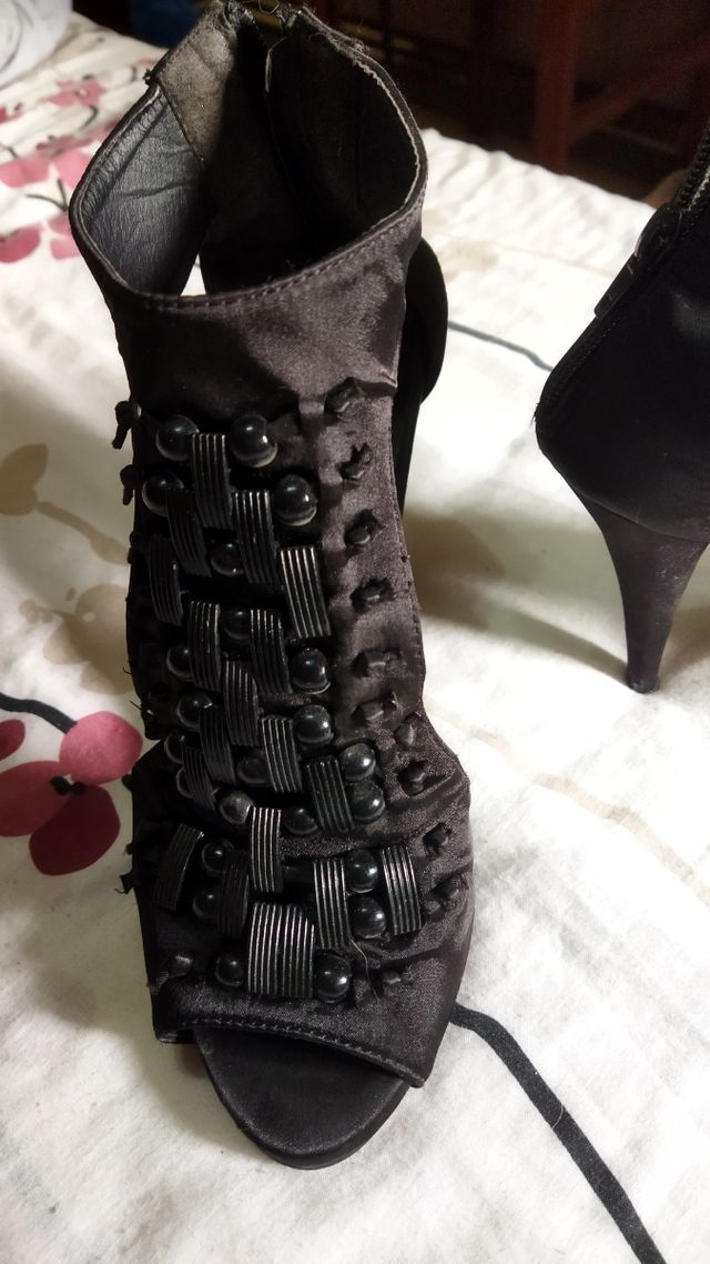 sandalias tacón maripaz. 39