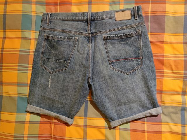 Pantalón corto vaquero talla 46