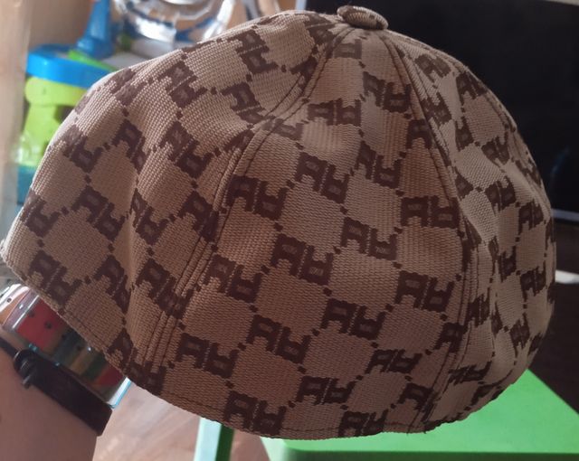 Cappello stile basket di Artigli