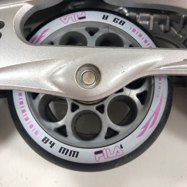 Patines en línea, marca Fila, talla 39, mujer