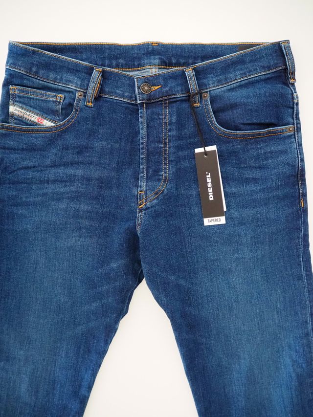 Diesel Yennox. Pantalón vaquero. W31 L32