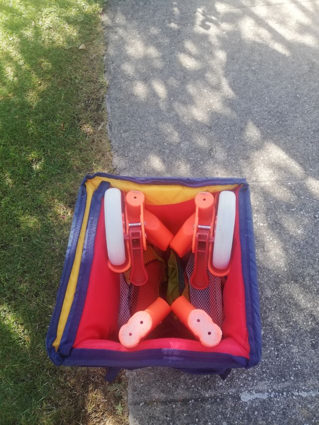 Cuna de viaje plegable