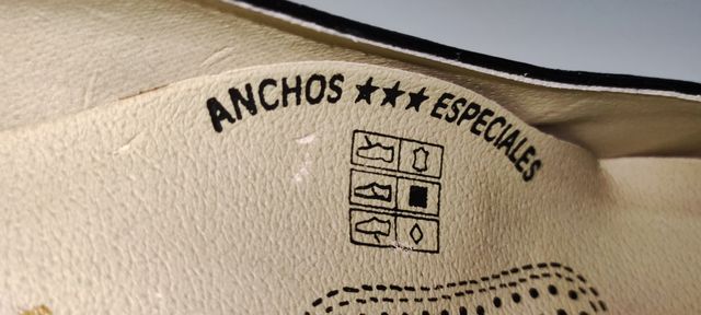 Zapatos mujer tacón piel nº 37 negros.Sin estrenar