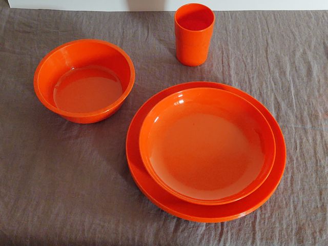Set picnic campeggio vintage 4 coperti 18 pezzi
