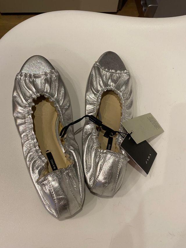 Zaparos Zara ,numero 37 .