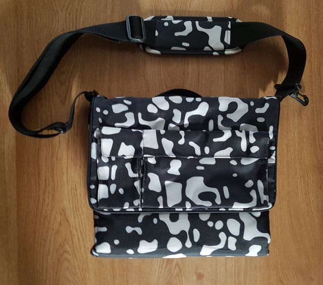 Cambiador organizador multifuncional bandolera