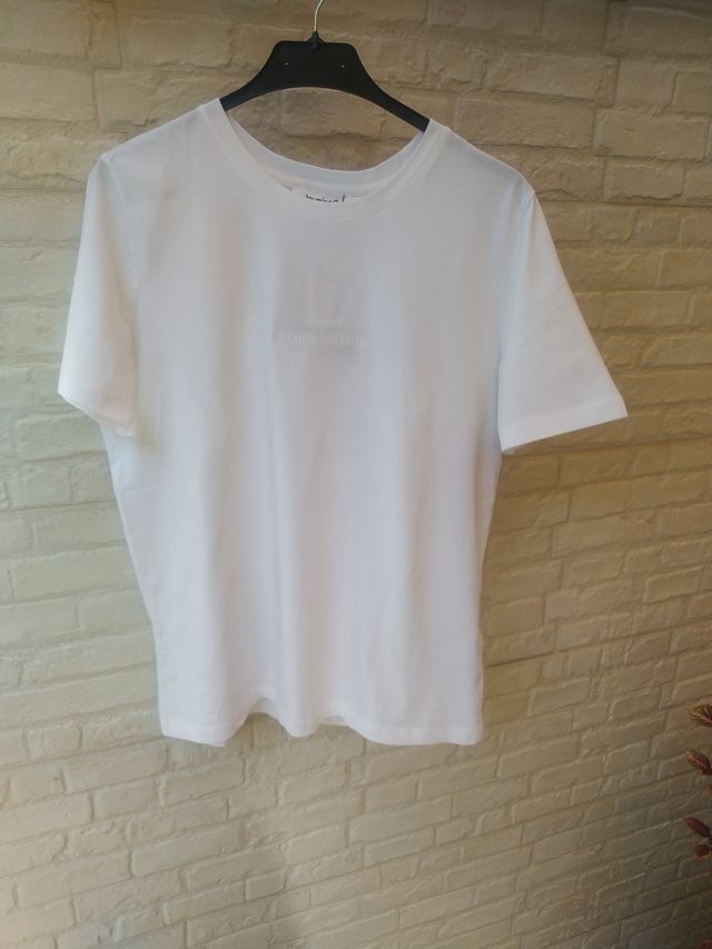 Vendo camiseta Desigual