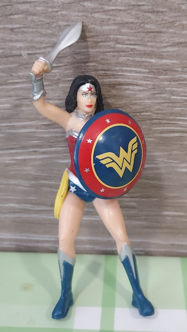 FIGURA PVC WONDER WOMAN, DC CÓMICS  10 cm