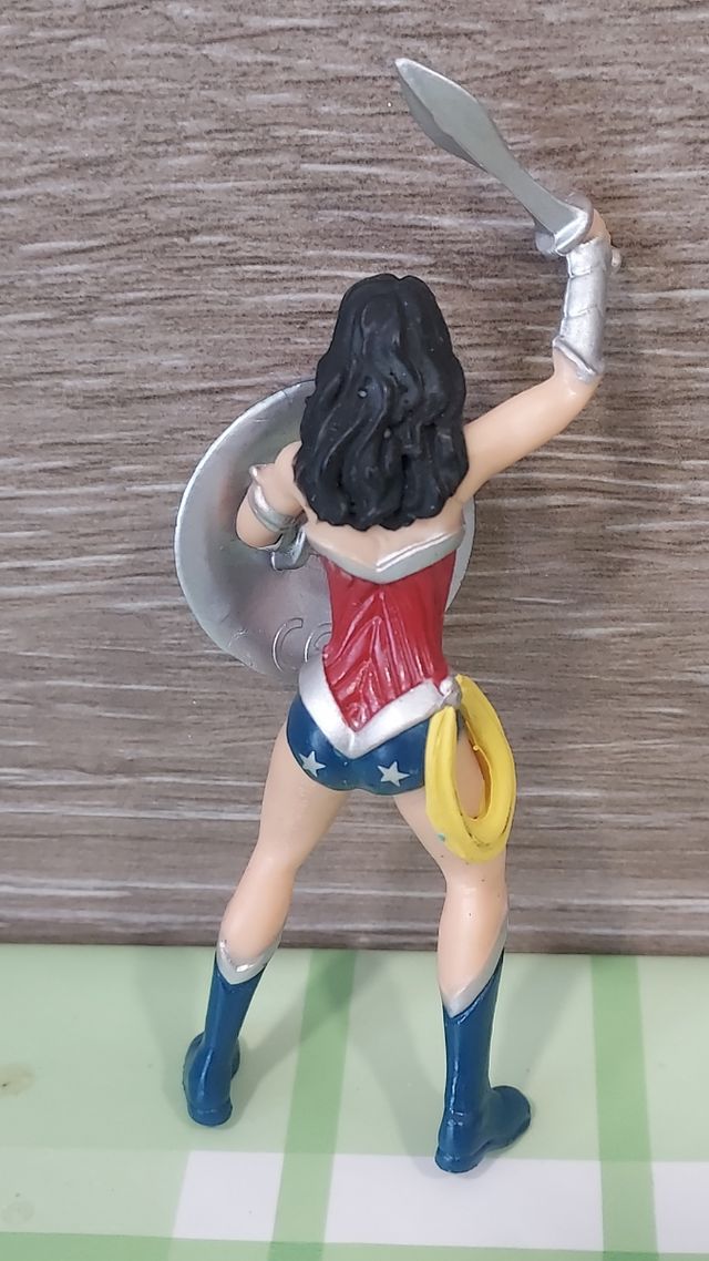 FIGURA PVC WONDER WOMAN, DC CÓMICS  10 cm
