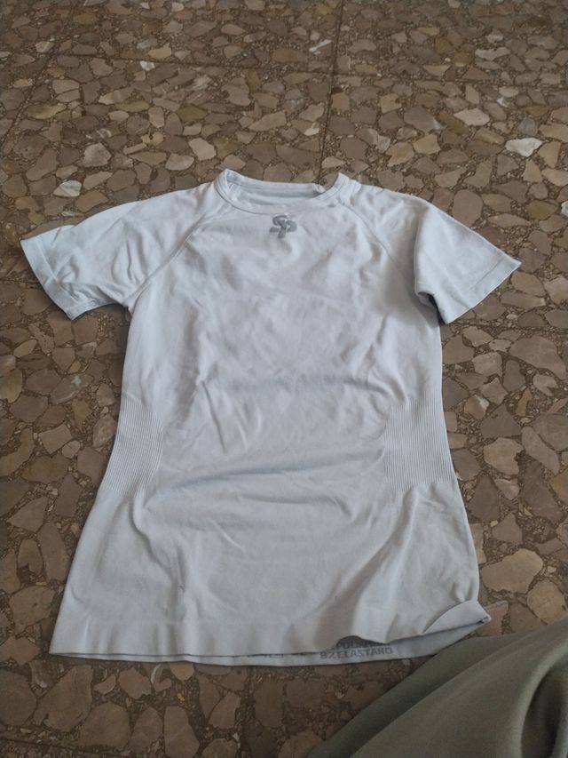 Camiseta térmica manga corta