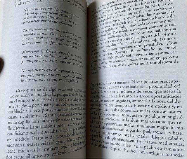 Dos libros de Isabel Allende