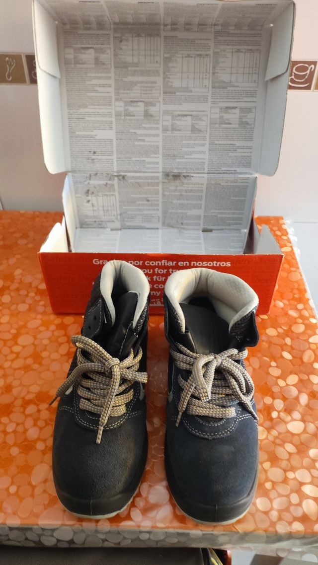 BOTAS DE SEGURIDAD
