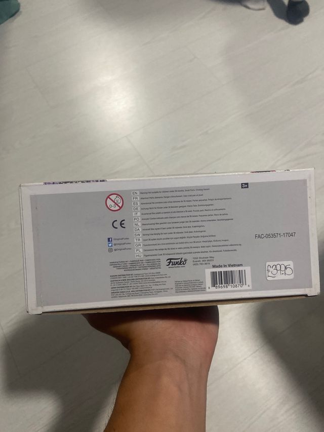 Funko pop ursula with cruella de vil pack