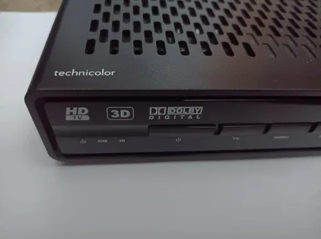 DECODIFICADOR  VODAFONE TIVO SIN DISCO DURO