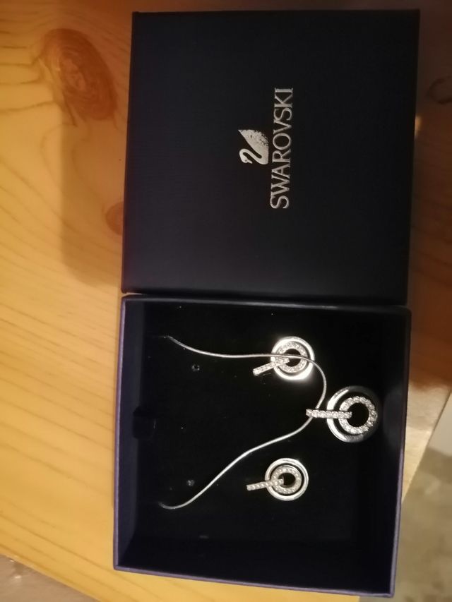 Pendientes y colgante