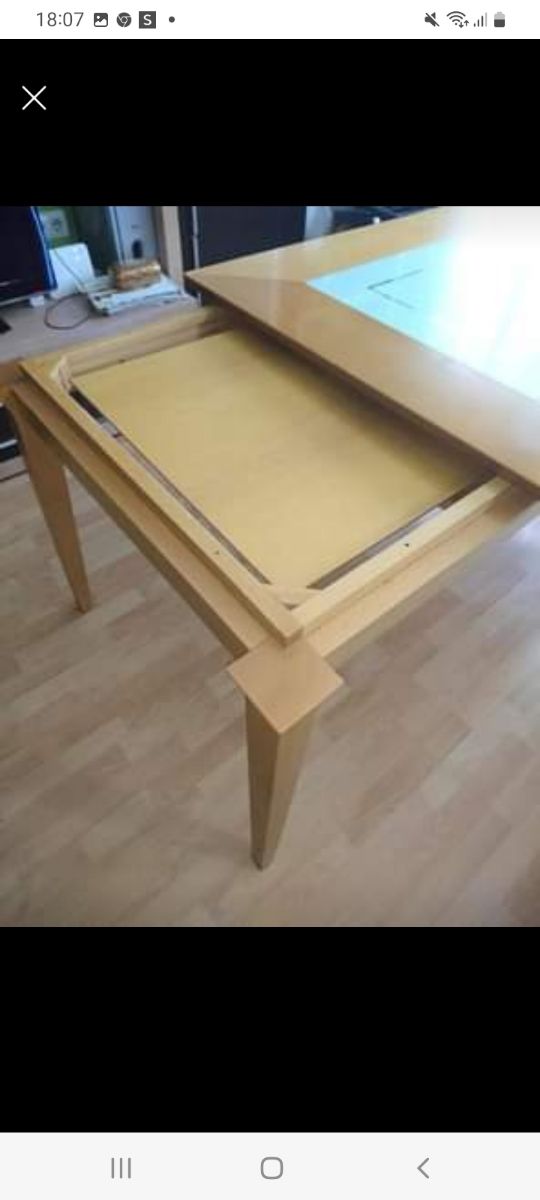 Mesa de comedor de Haya maciza