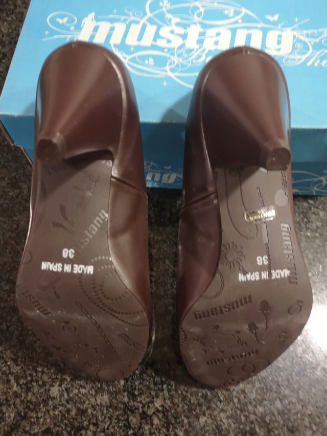 Zapatos Mustang