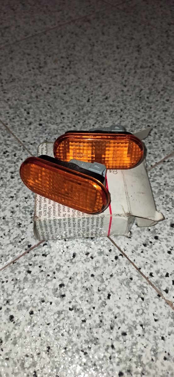 Intermitentes laterales Seat Cordoba