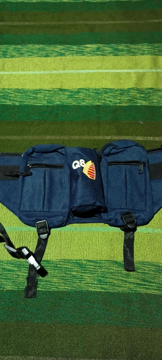 Riñonera multibolsillo 