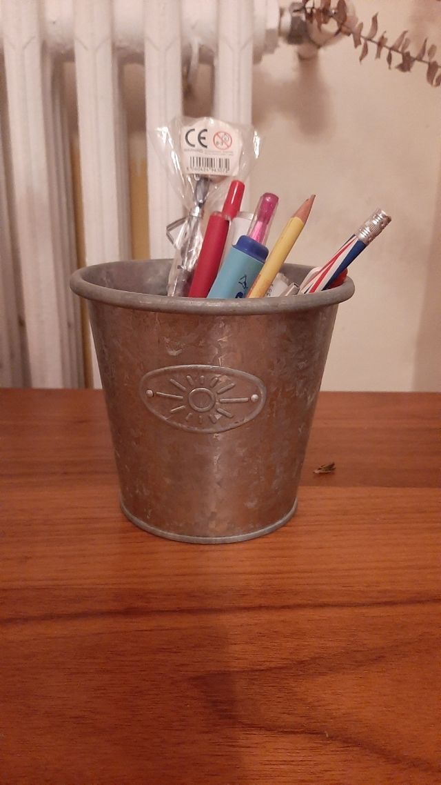 macetero  galvanizado Ikea