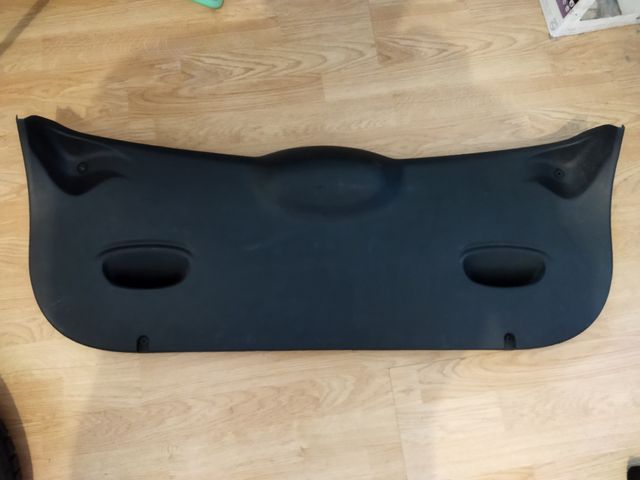 Pasta interior maletero Focus mk1