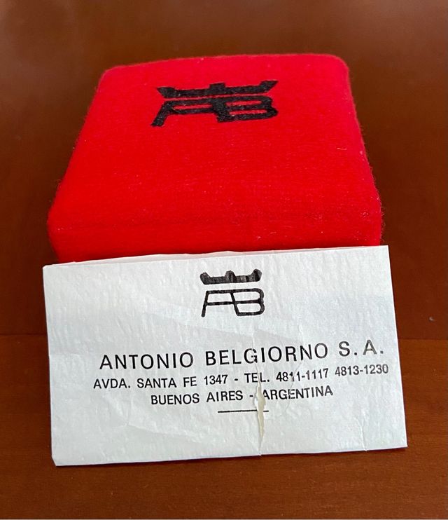 Gemelos de plata y cabracho