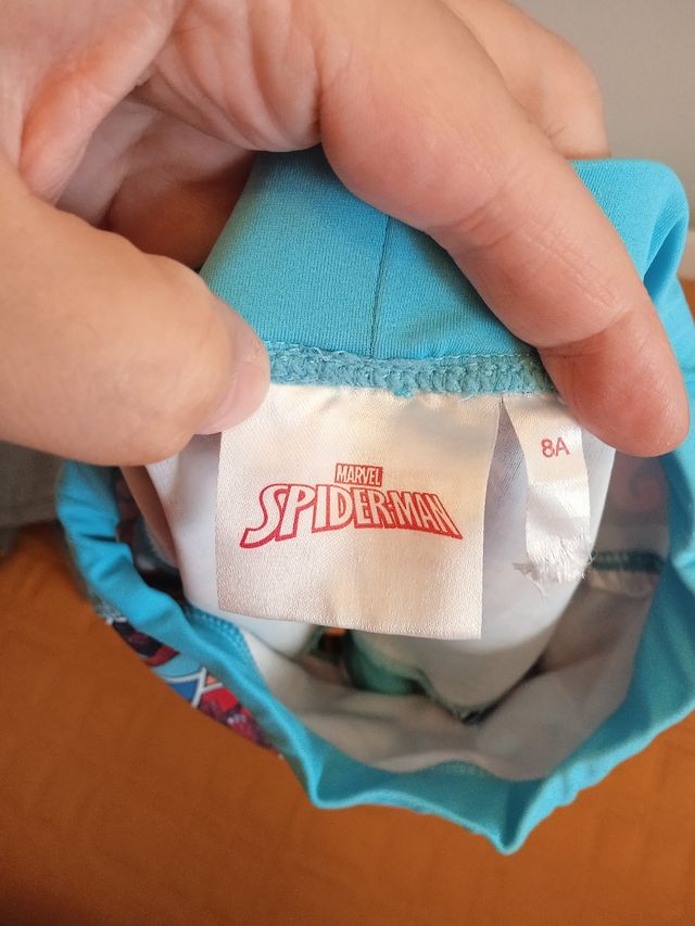 Costume bimbo Spiderman Marvel. TG. 8 anni.