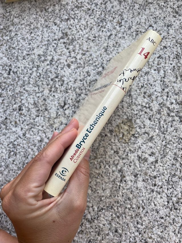 Cuentos de Alfredo Bryce Echenique de segunda mano por 2 EUR en