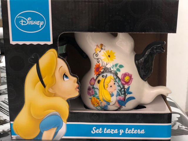 Cama individual metálica con somier de madera