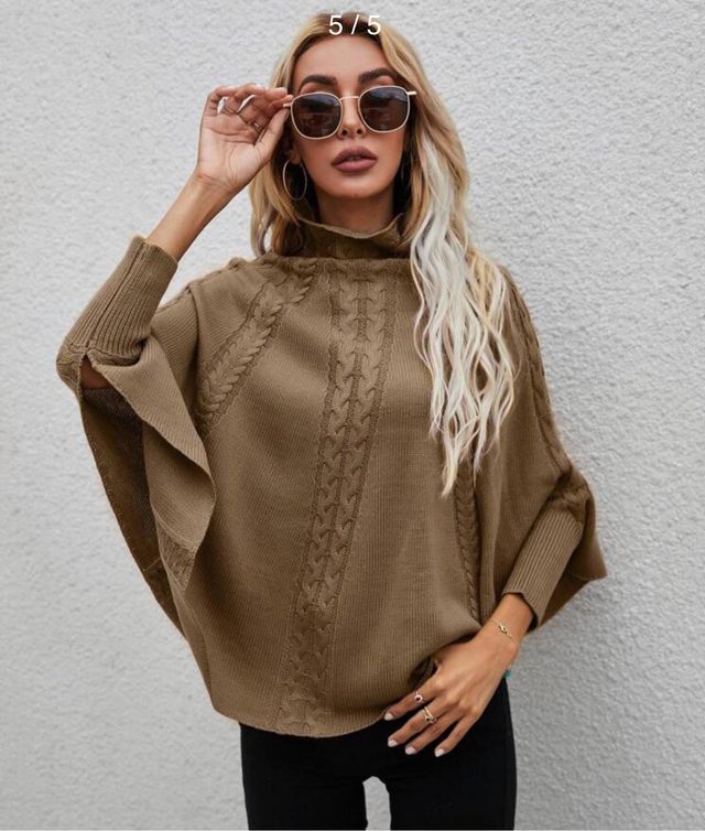 Maglione con collo alto