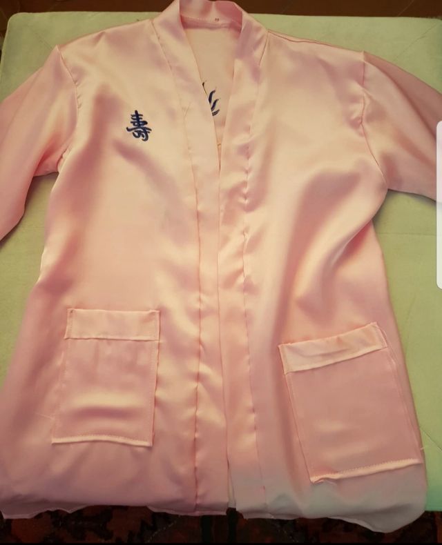 Vestaglietta in raso con ricamo