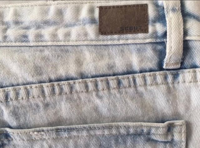 Jeans strappati taglia L 