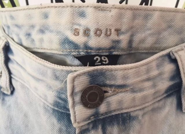 Jeans strappati taglia L 