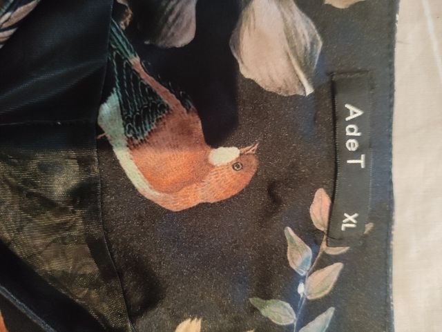 vestido por la rodilla