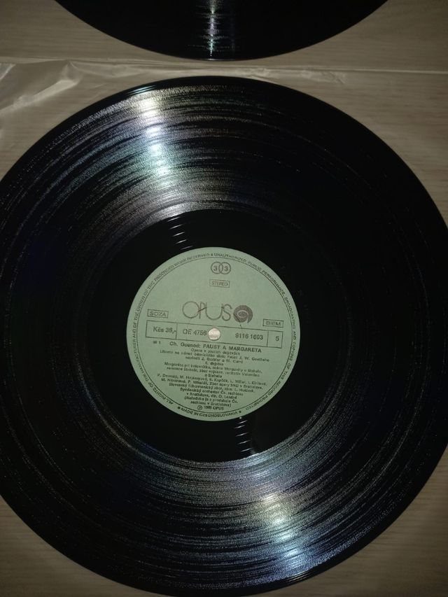 Charles Gounod: Faust A Margáreta Cofre 4 vinilos 