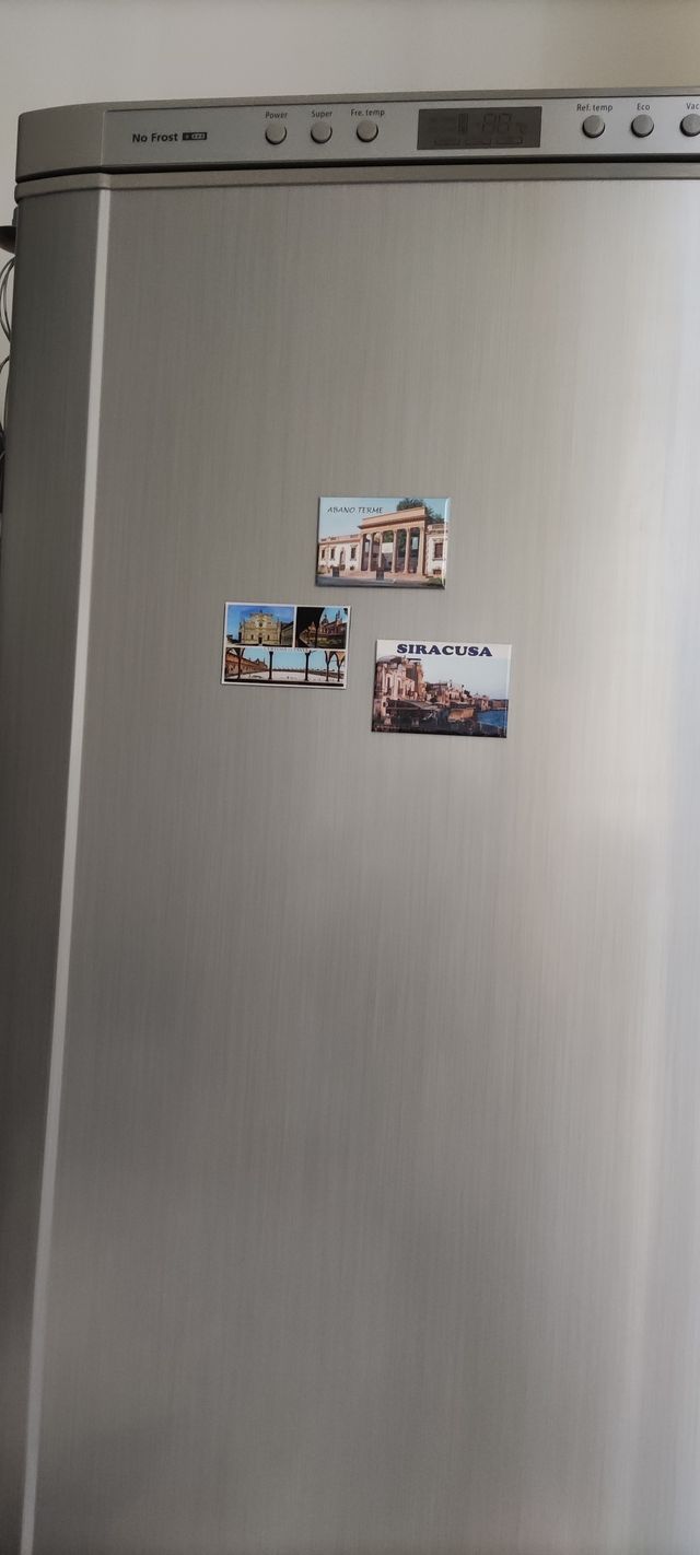 Calamite decorative per frigoriferi