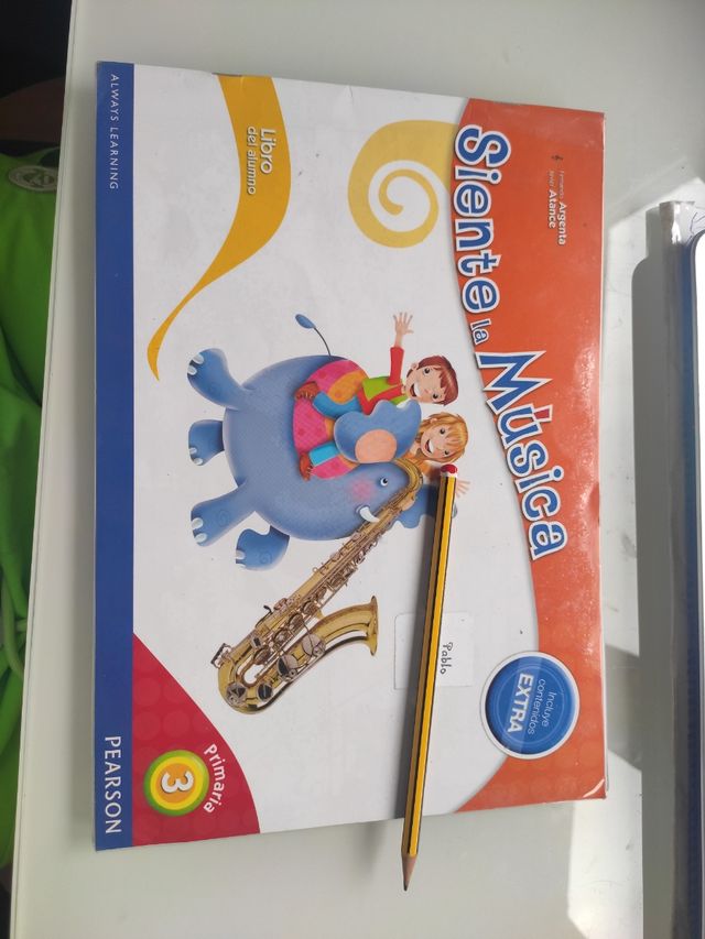 Siente la música 3 de primaria 9788420564197