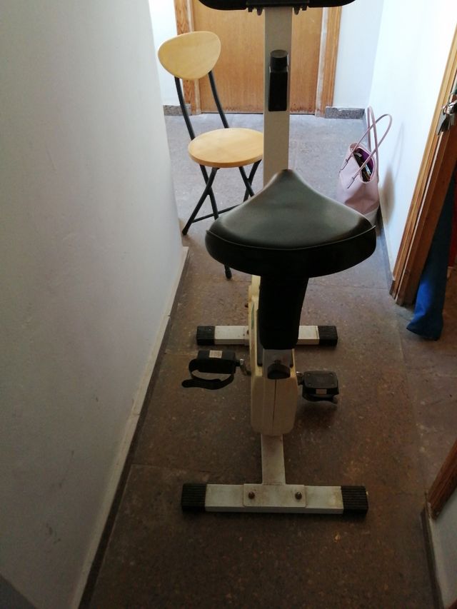 Bicicleta estática bikar sport 4.1